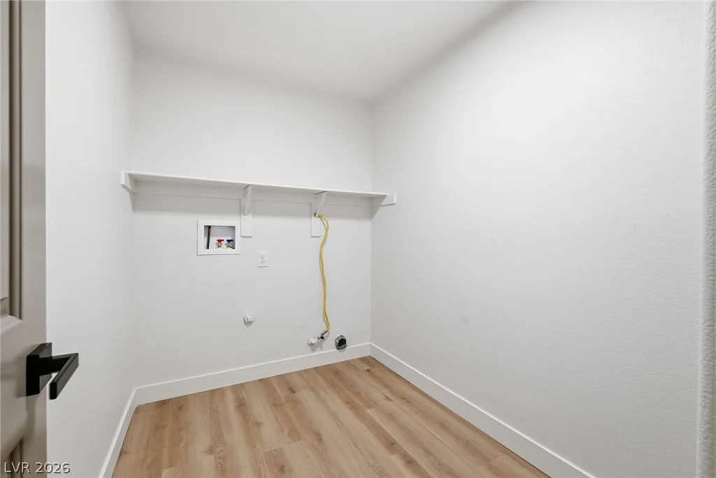 8149 Loma Del Ray, Las Vegas, NV 89131