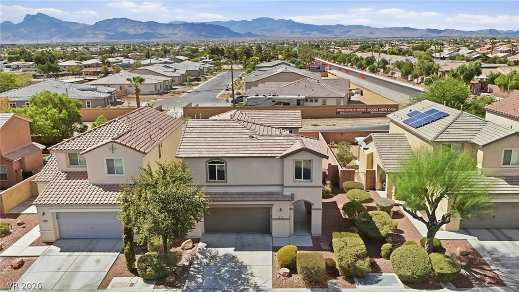8149 Loma Del Ray, Las Vegas, NV 89131