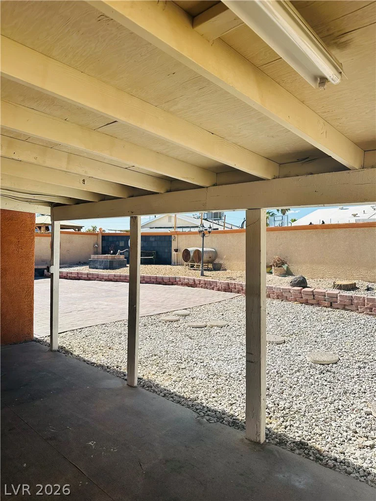 5211 Gloucester, Las Vegas, NV 89122