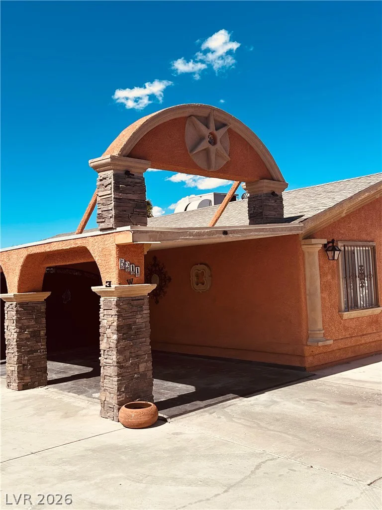 5211 Gloucester, Las Vegas, NV 89122