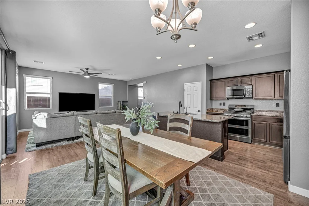 5347 Bennett Spring, Las Vegas, NV 89122