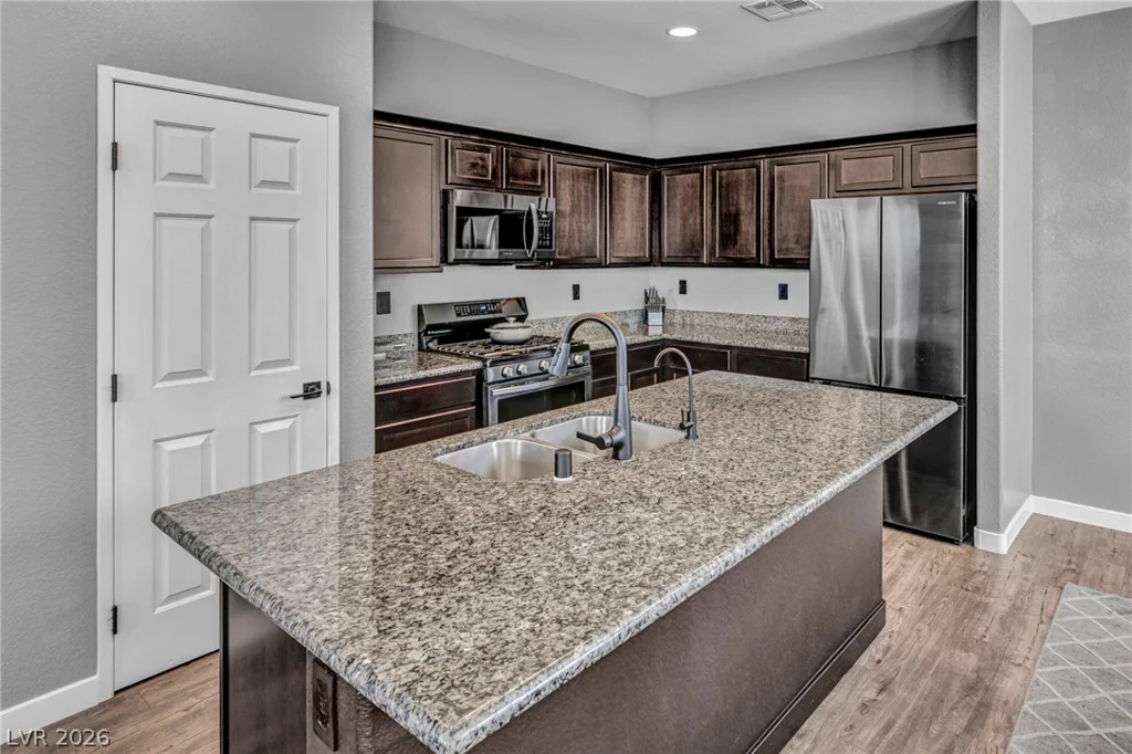 5347 Bennett Spring, Las Vegas, NV 89122