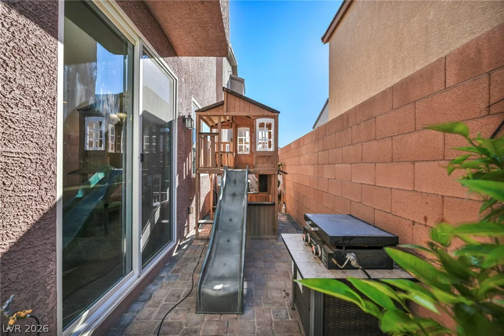 5347 Bennett Spring, Las Vegas, NV 89122