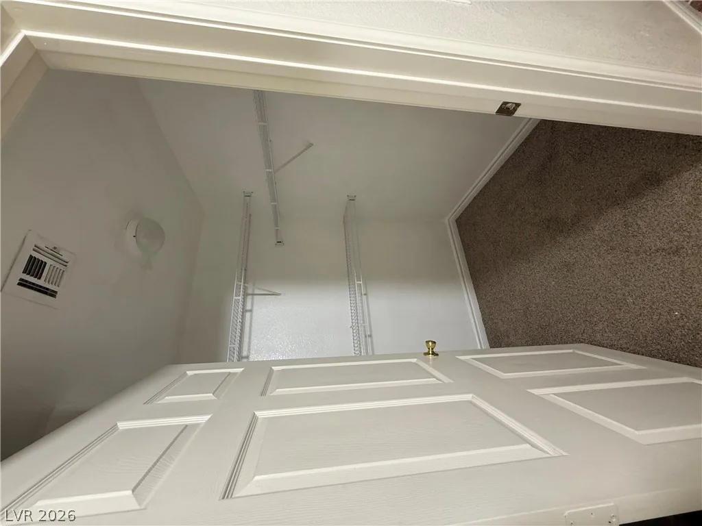 3933 Lazy Pine, Las Vegas, NV 89108