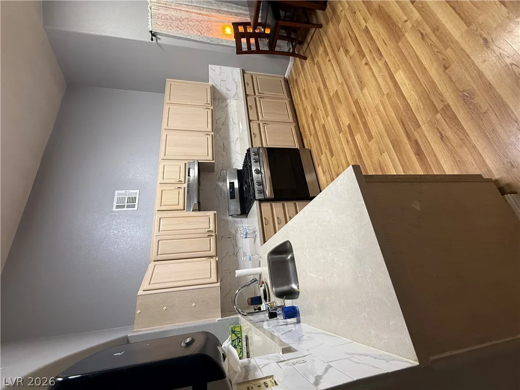3933 Lazy Pine, Las Vegas, NV 89108
