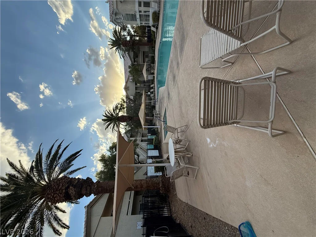 3933 Lazy Pine, Las Vegas, NV 89108