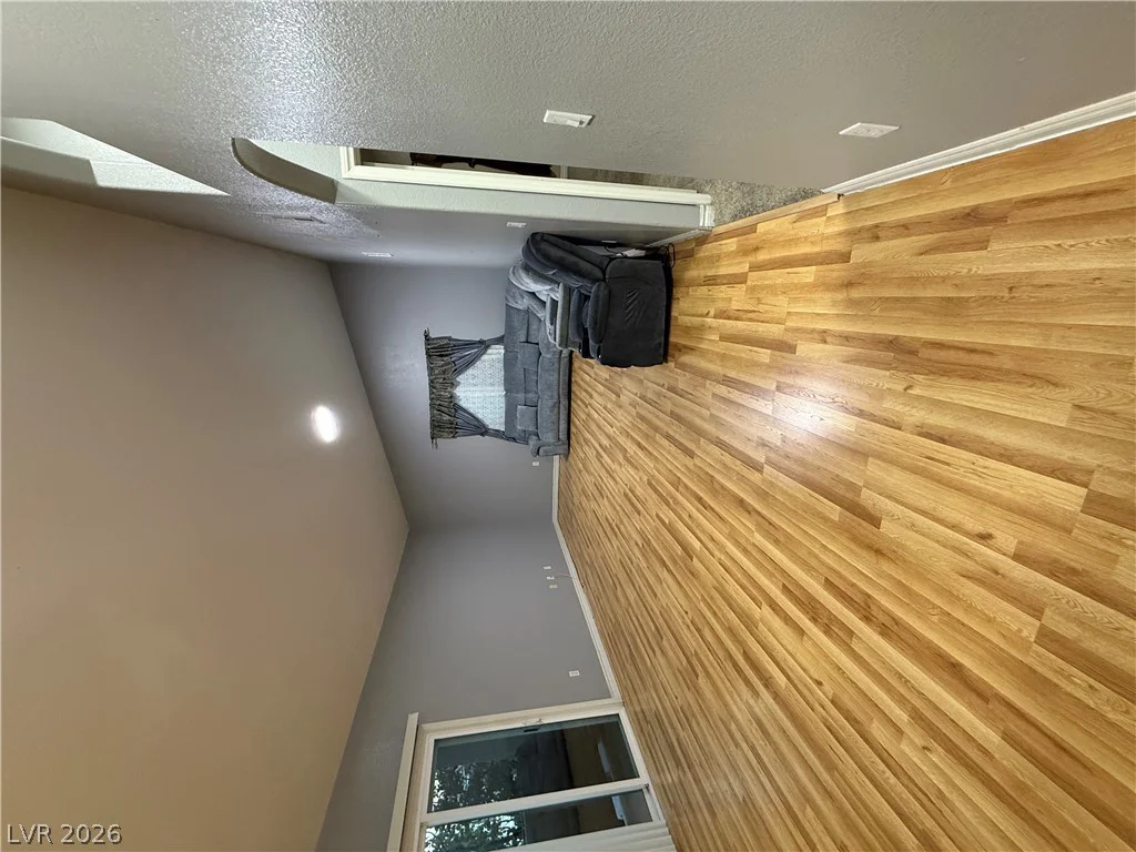 3933 Lazy Pine, Las Vegas, NV 89108