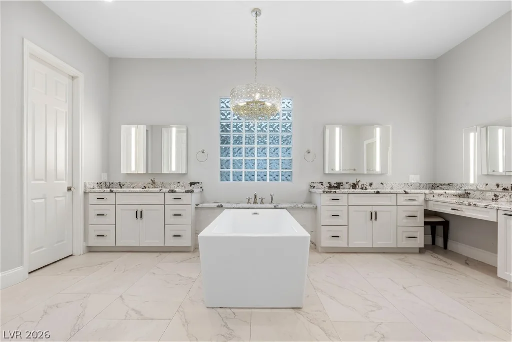 2575 Turtle Head Peak, Las Vegas, NV 89135