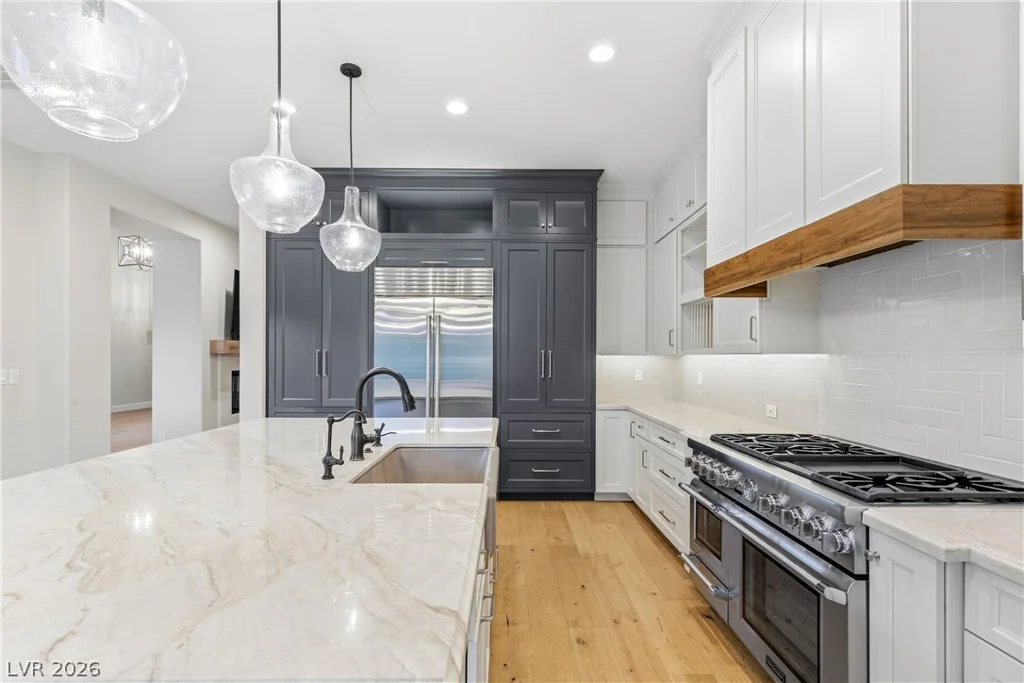 2575 Turtle Head Peak, Las Vegas, NV 89135