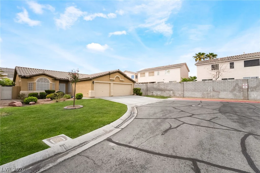 1165 Jewel Weed, Las Vegas, NV 89123