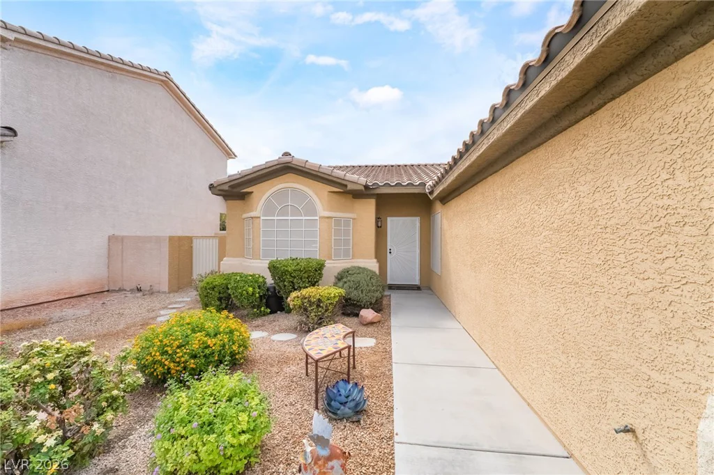 1165 Jewel Weed, Las Vegas, NV 89123
