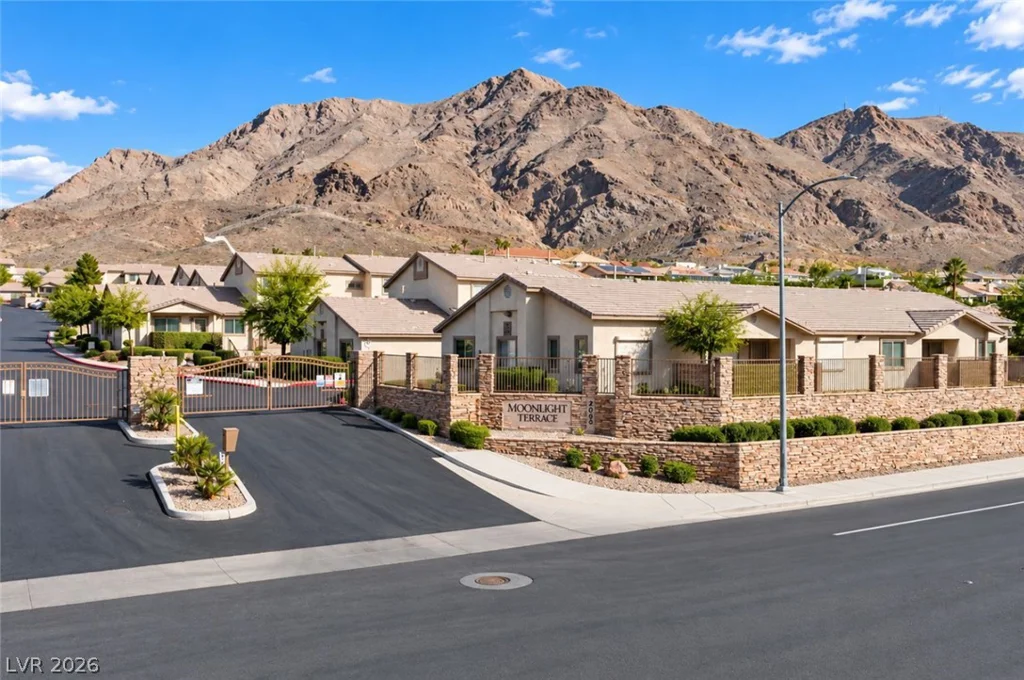 2050 Los Feliz, Las Vegas, NV 89156