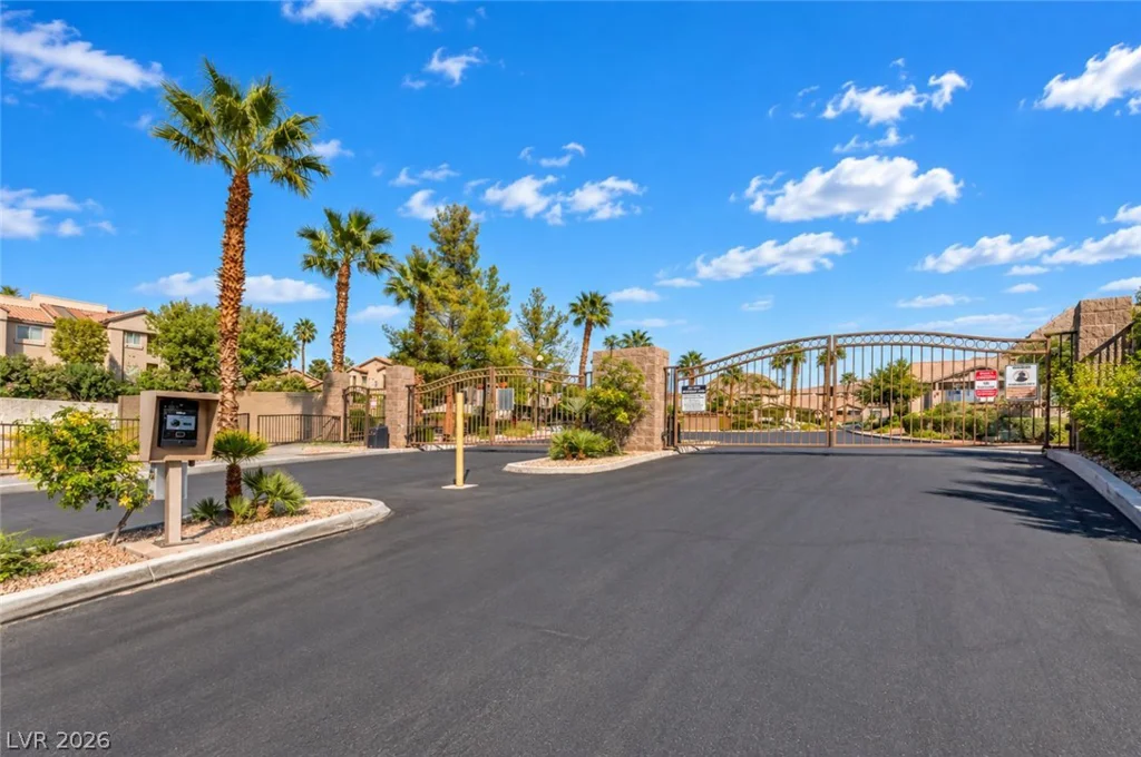 2050 Los Feliz, Las Vegas, NV 89156