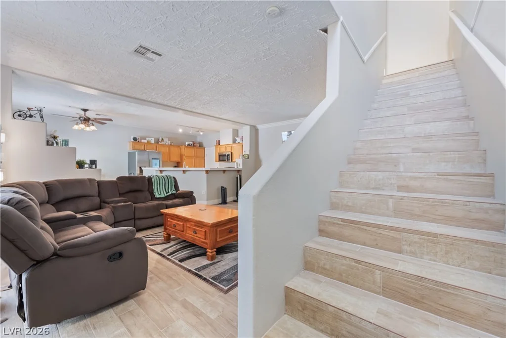 2050 Los Feliz, Las Vegas, NV 89156