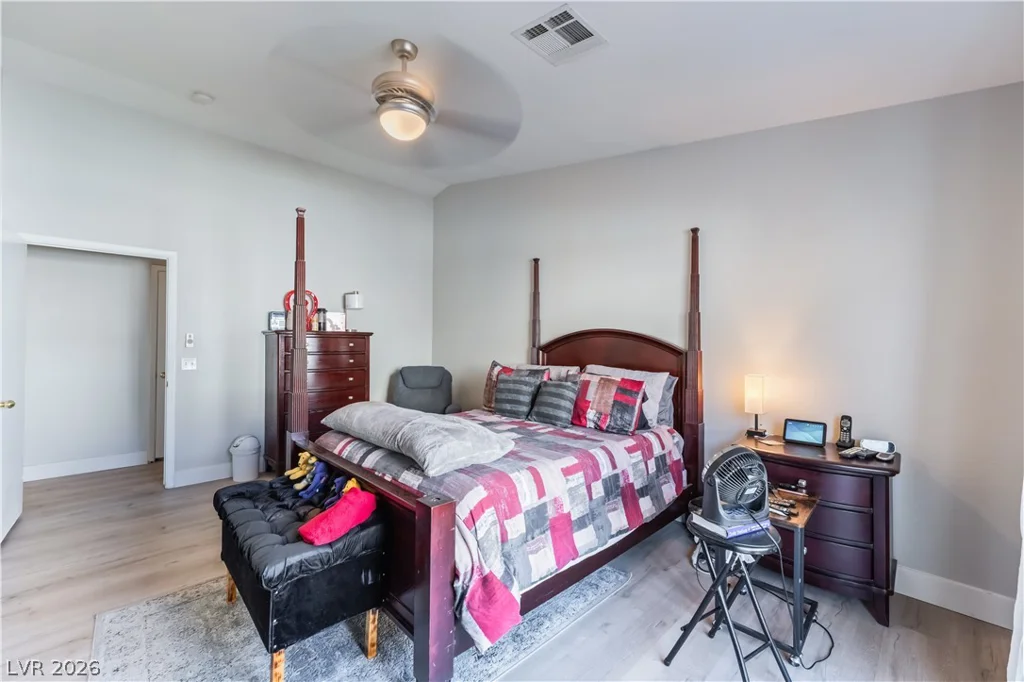 2050 Los Feliz, Las Vegas, NV 89156