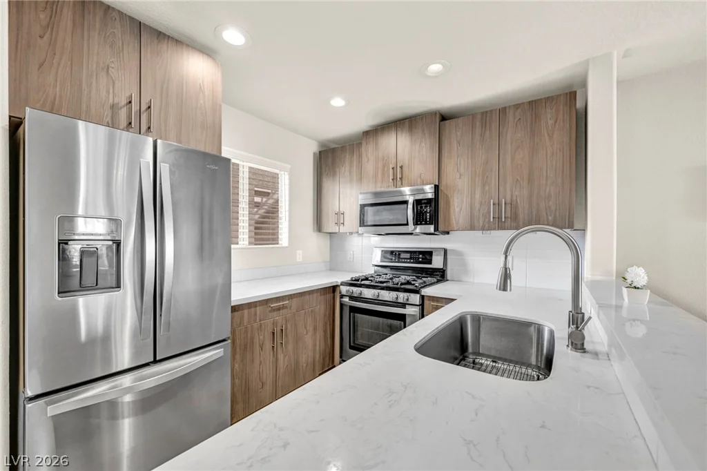 5000 Red Rock, Las Vegas, NV 89118