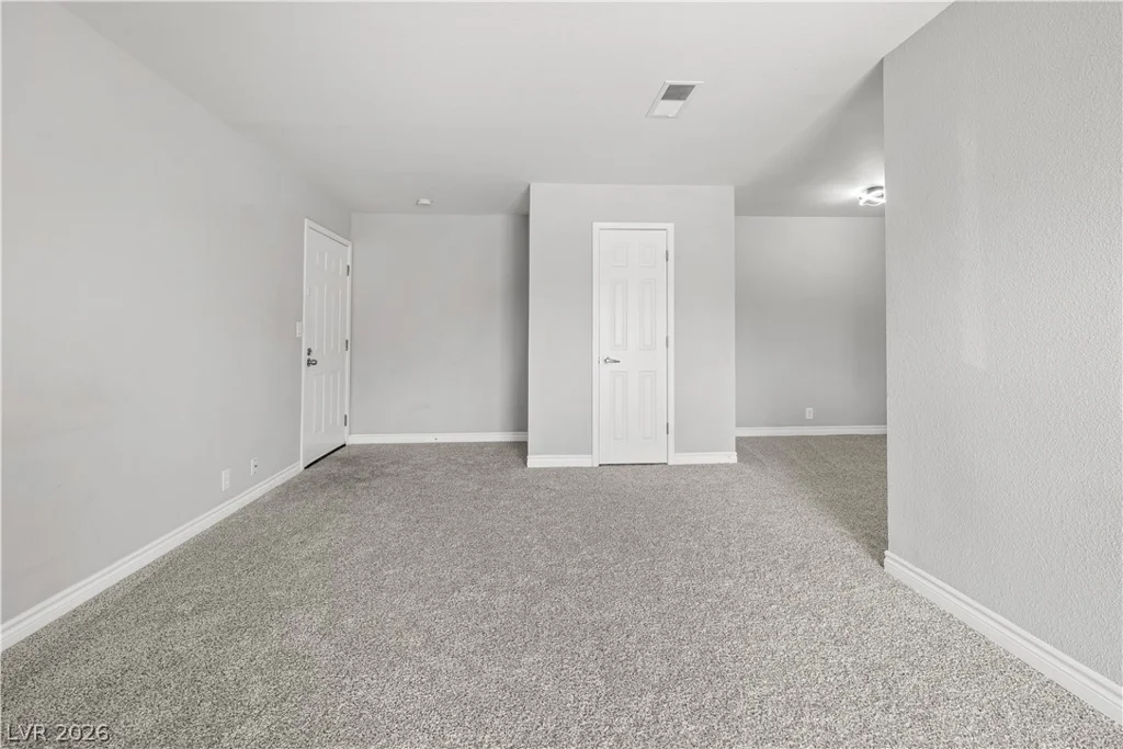 5061 River Glen, Las Vegas, NV 89103