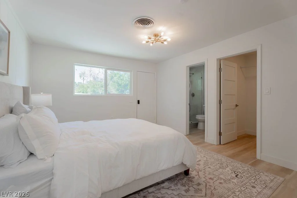 2106 Oakey, Las Vegas, NV 89102