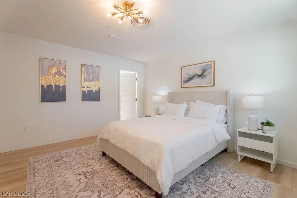 2106 Oakey, Las Vegas, NV 89102