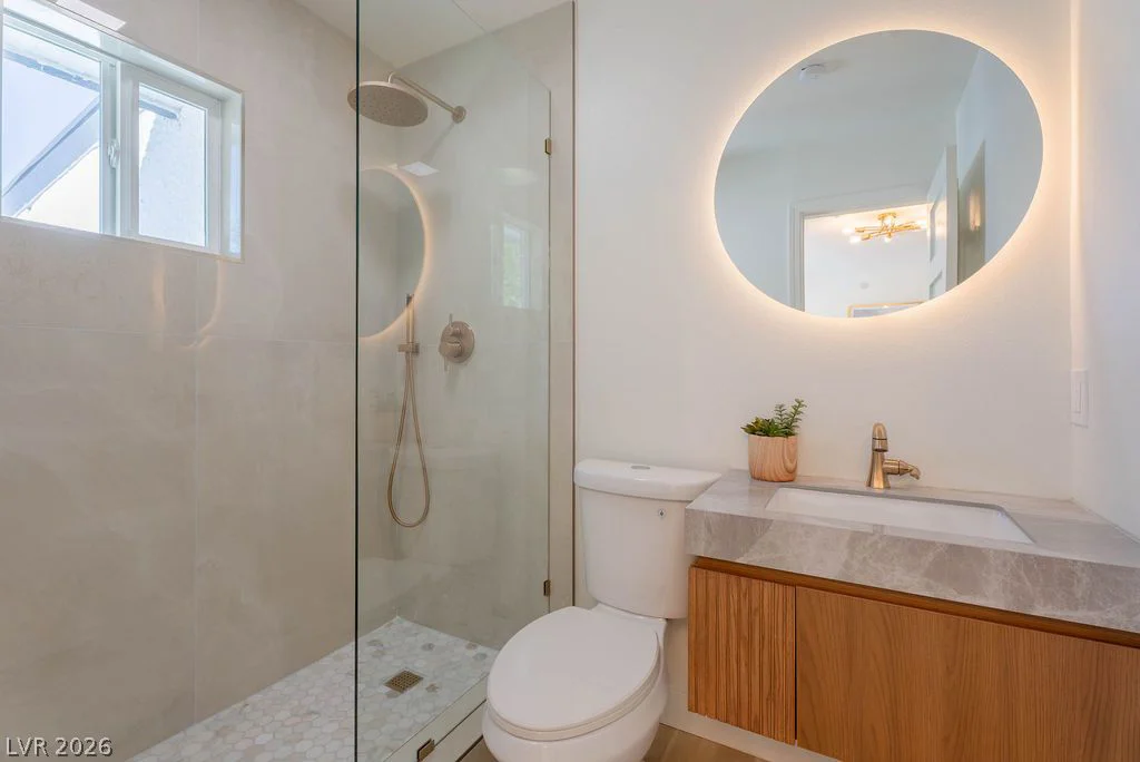 2106 Oakey, Las Vegas, NV 89102