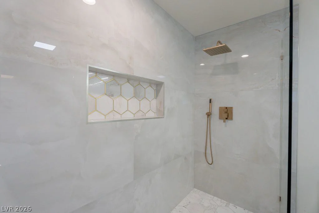 2106 Oakey, Las Vegas, NV 89102