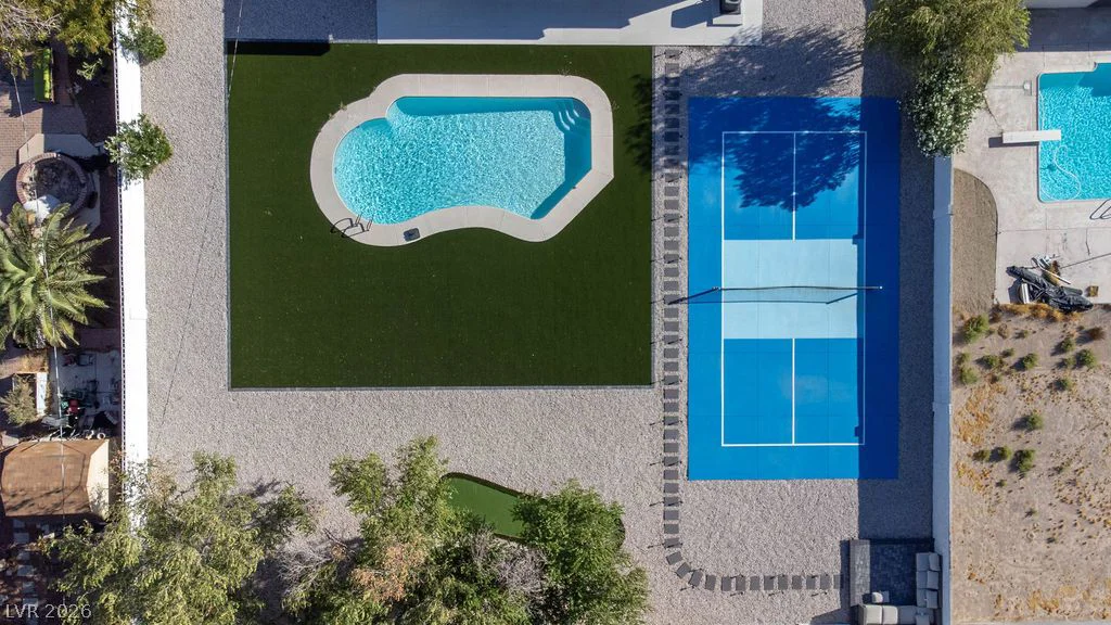 2106 Oakey, Las Vegas, NV 89102