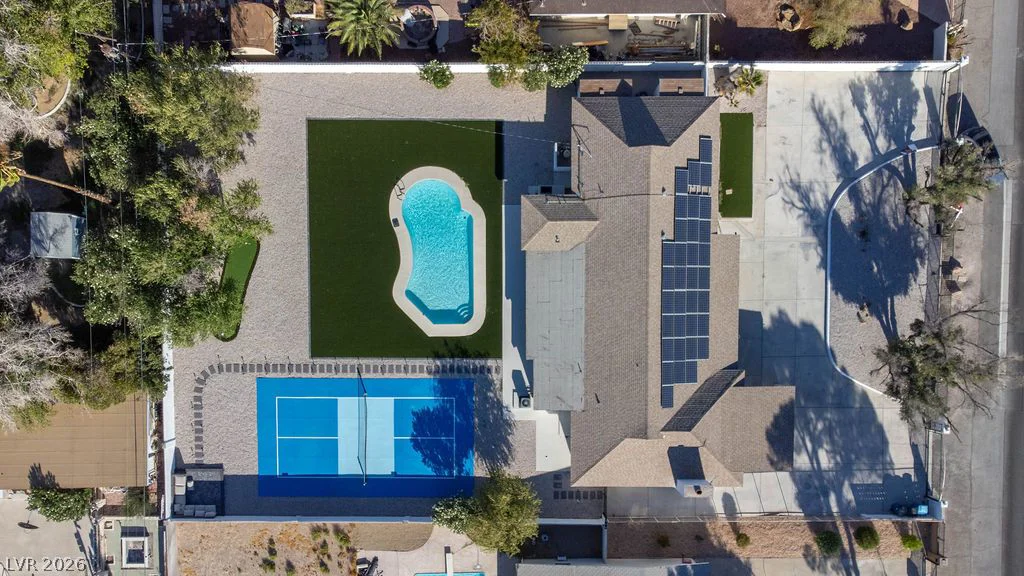 2106 Oakey, Las Vegas, NV 89102