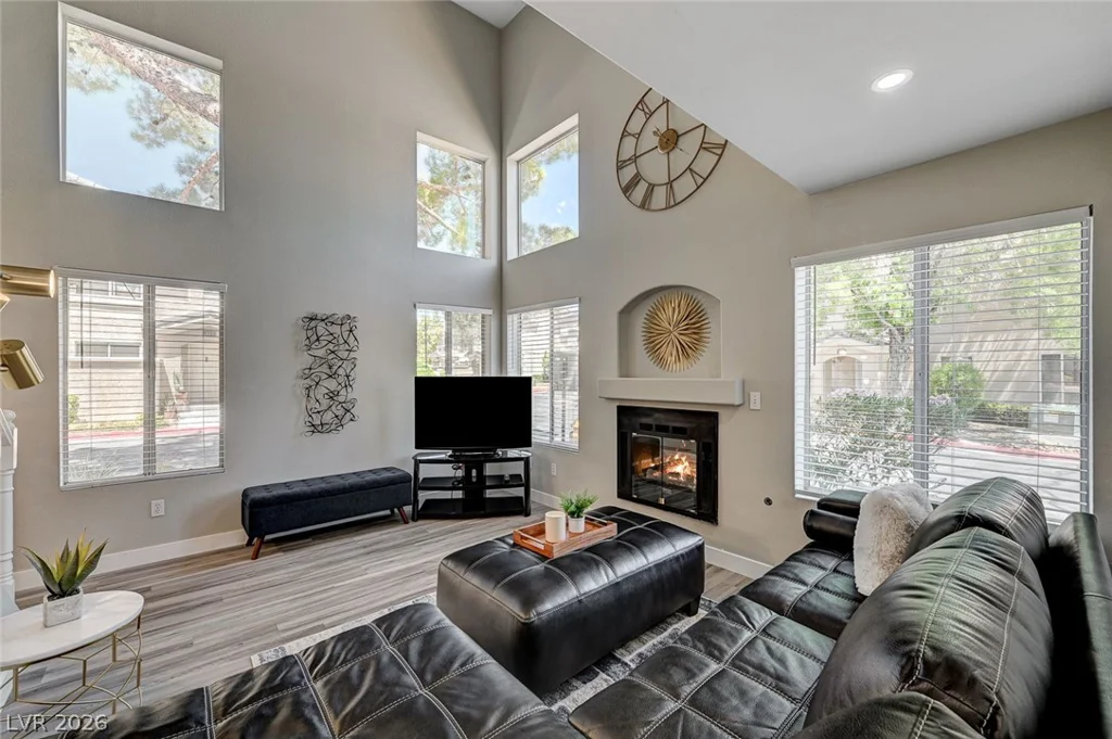 3950 Sandhill, Las Vegas, NV 89121