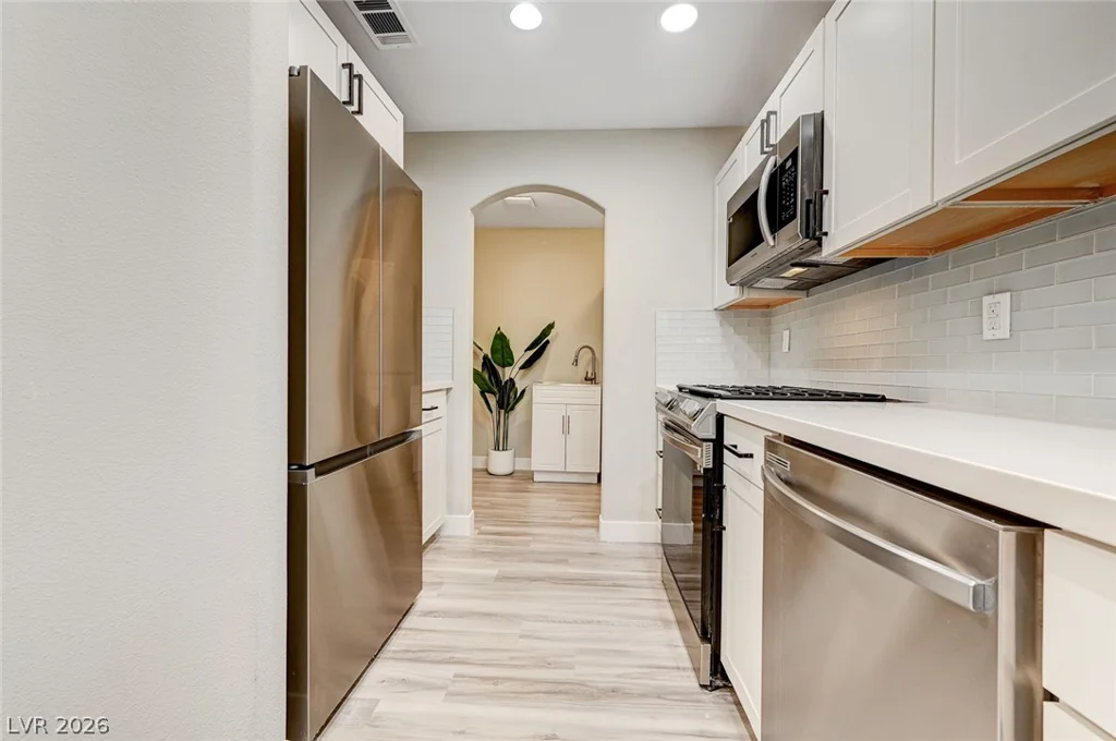 3950 Sandhill, Las Vegas, NV 89121