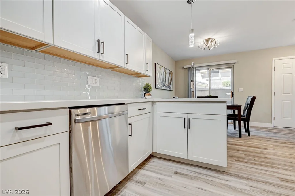 3950 Sandhill, Las Vegas, NV 89121