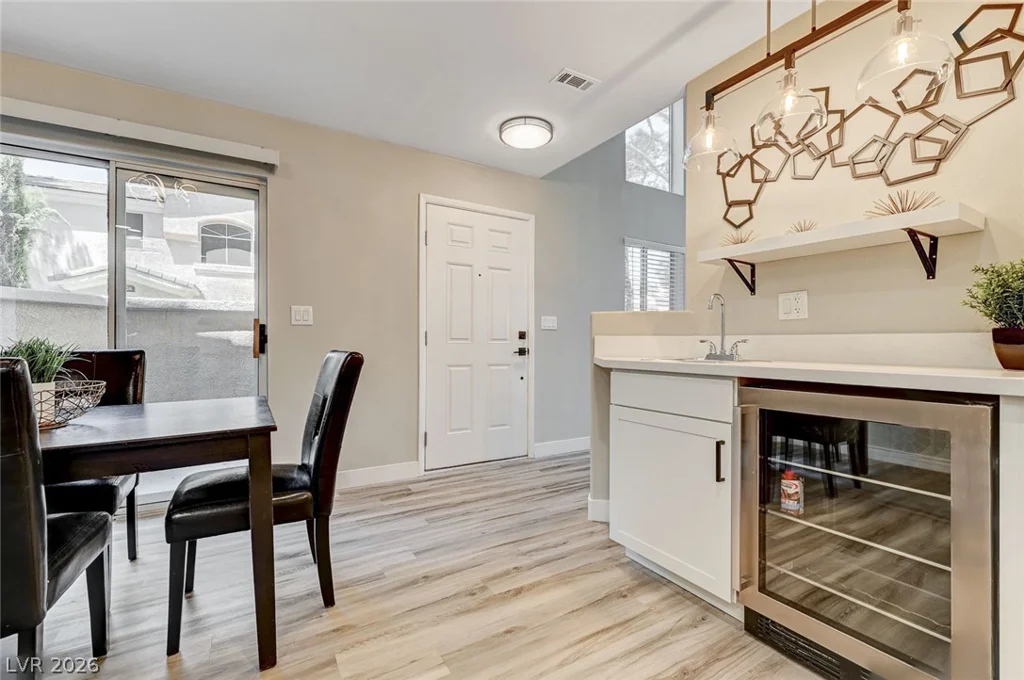 3950 Sandhill, Las Vegas, NV 89121