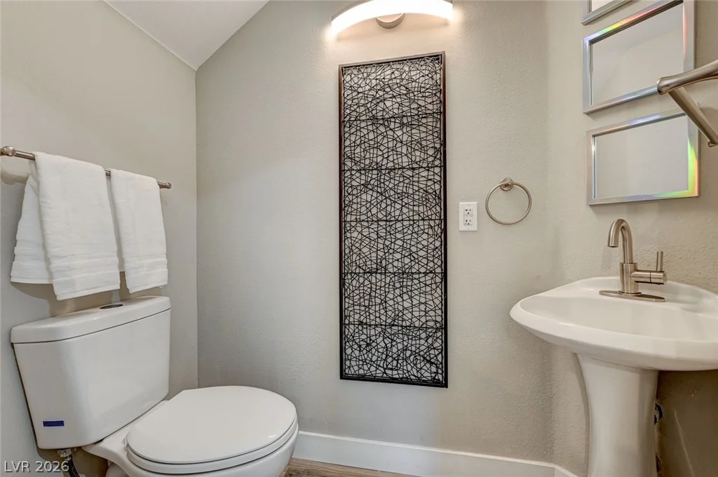3950 Sandhill, Las Vegas, NV 89121
