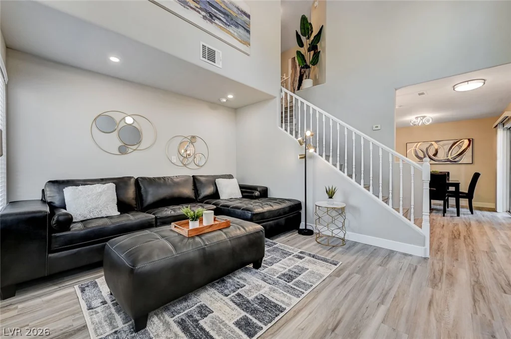 3950 Sandhill, Las Vegas, NV 89121