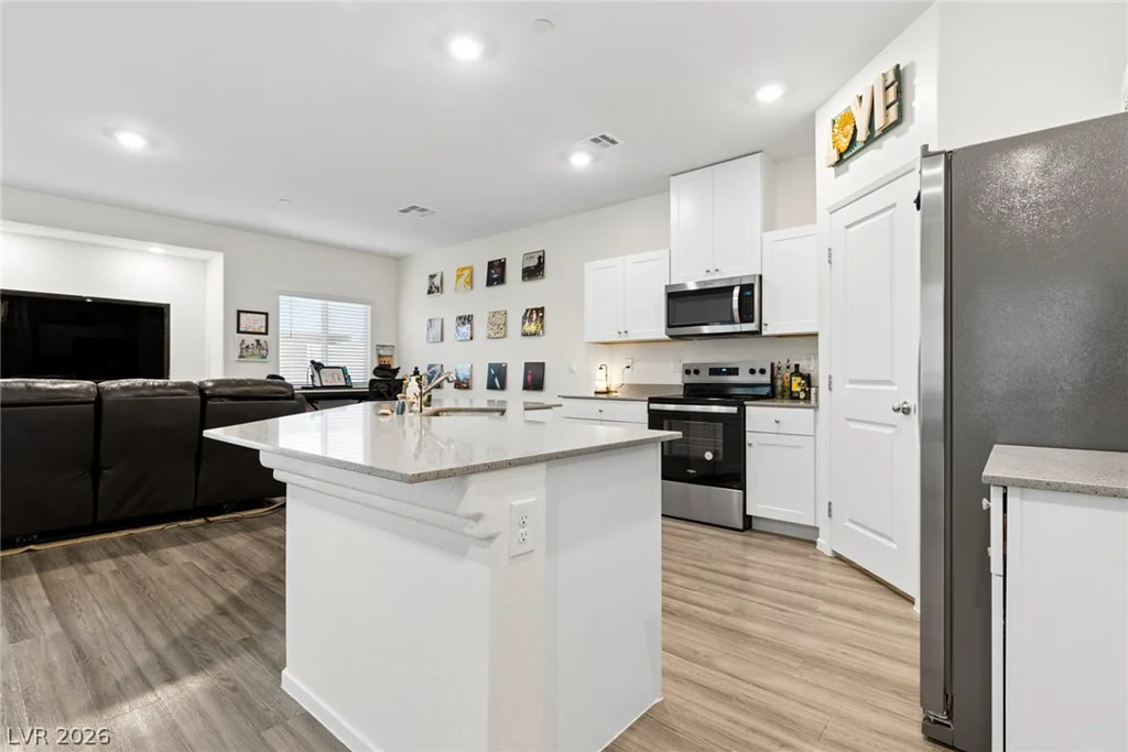 7910 Aurora Sky, North Las Vegas, NV 89084