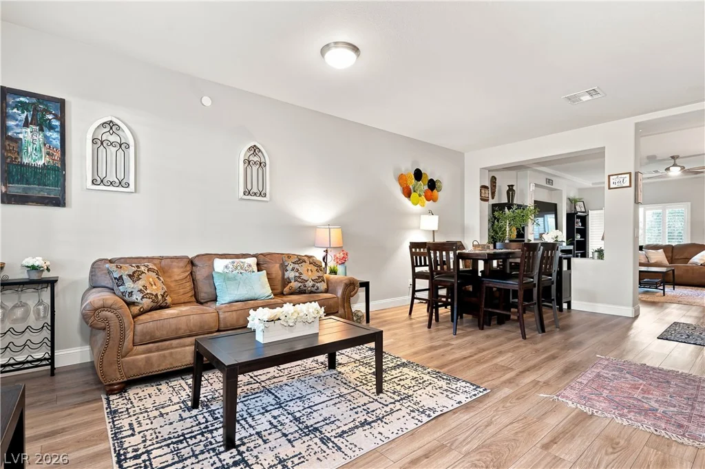 10121 Arbor Brook, Las Vegas, NV 89141