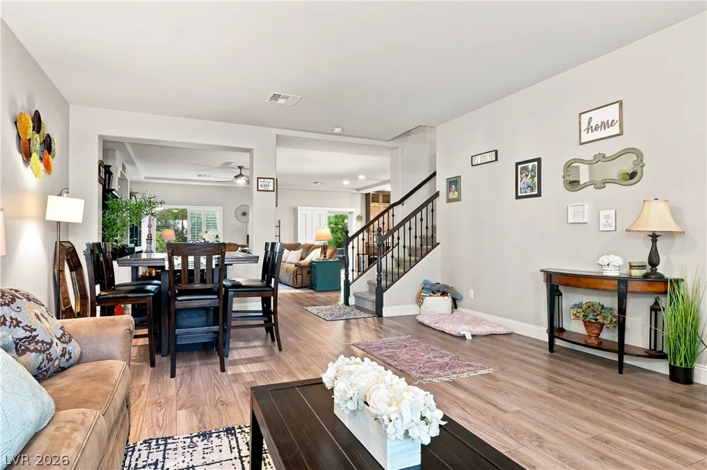 10121 Arbor Brook, Las Vegas, NV 89141