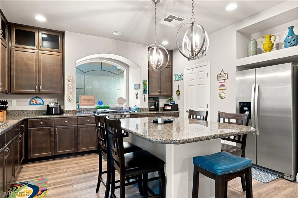 10121 Arbor Brook, Las Vegas, NV 89141