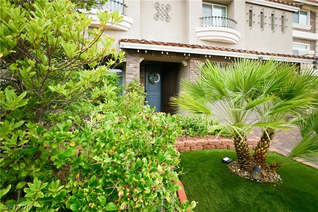 10121 Arbor Brook, Las Vegas, NV 89141