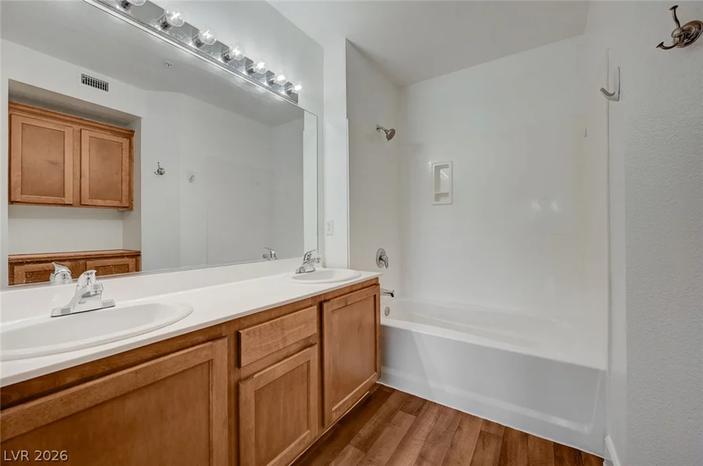 83 Agate, Las Vegas, NV 89123
