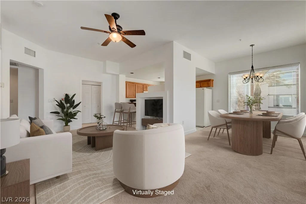 83 Agate, Las Vegas, NV 89123