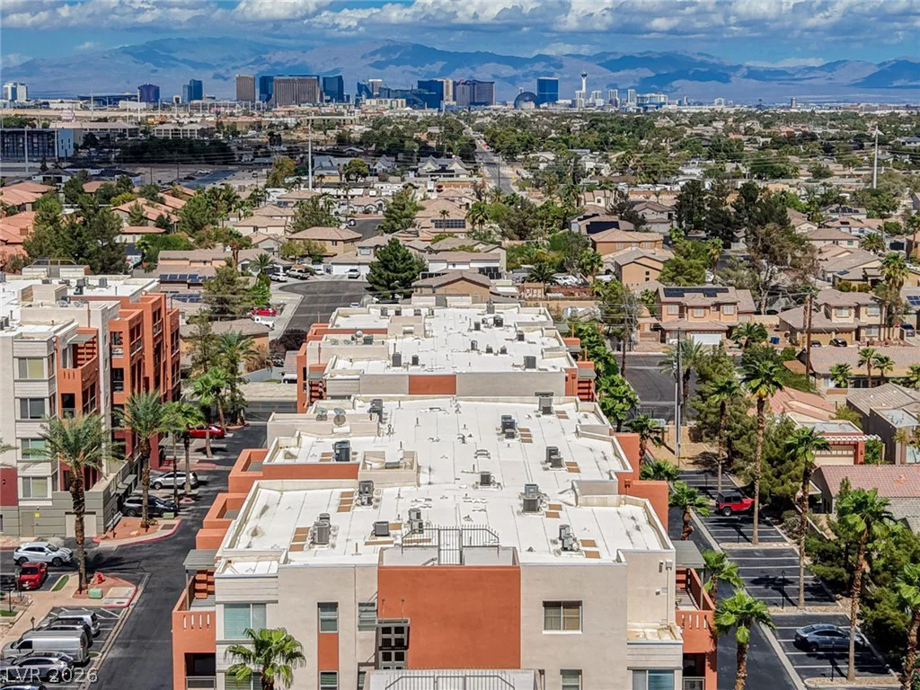 83 Agate, Las Vegas, NV 89123