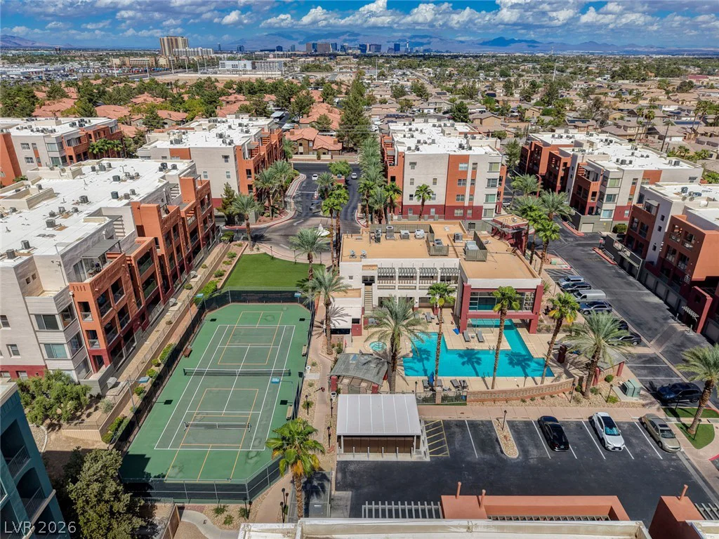 83 Agate, Las Vegas, NV 89123
