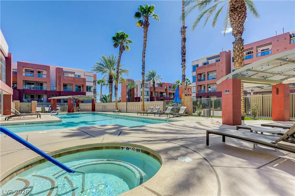 83 Agate, Las Vegas, NV 89123