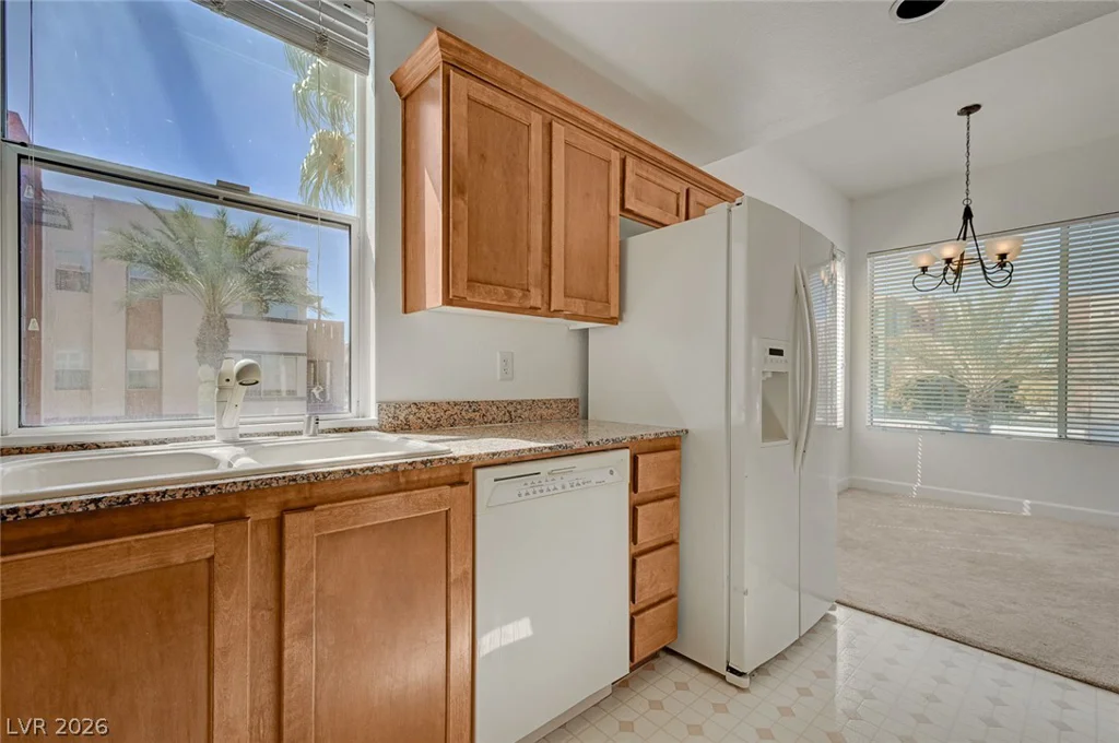 83 Agate, Las Vegas, NV 89123