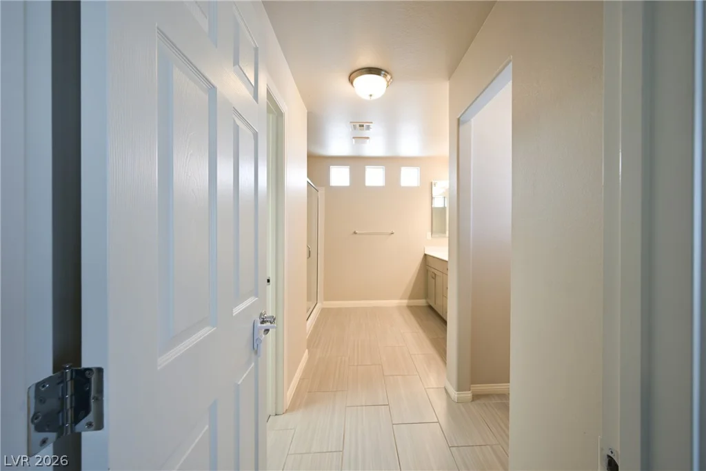 7266 Gypsy Canyon, Las Vegas, NV 89118