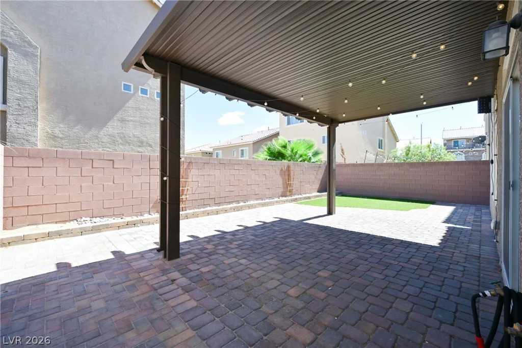 7266 Gypsy Canyon, Las Vegas, NV 89118