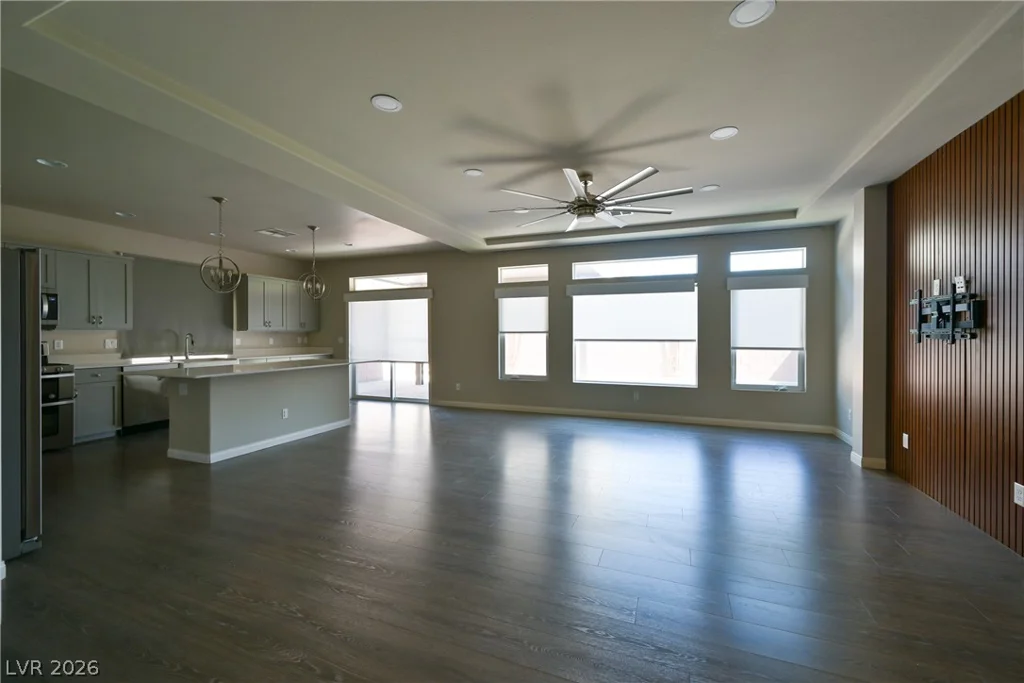 7266 Gypsy Canyon, Las Vegas, NV 89118
