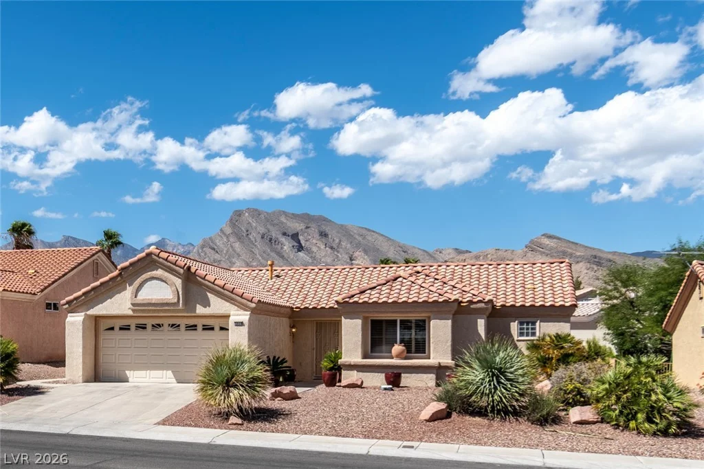 2909 High Range, Las Vegas, NV 89134