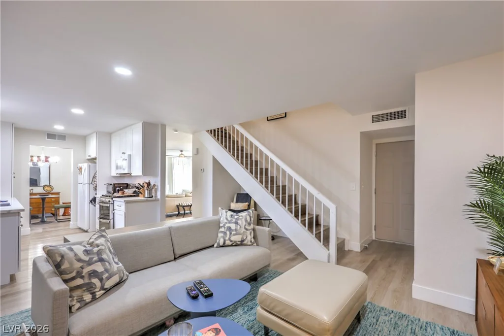 6988 Stober, Las Vegas, NV 89147