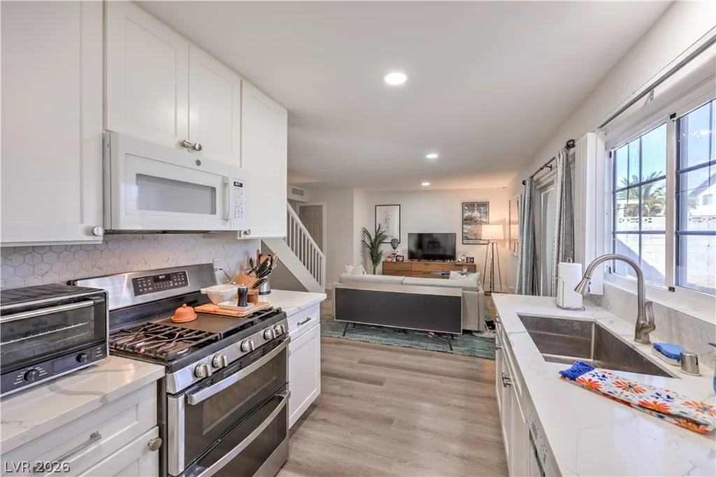 6988 Stober, Las Vegas, NV 89147